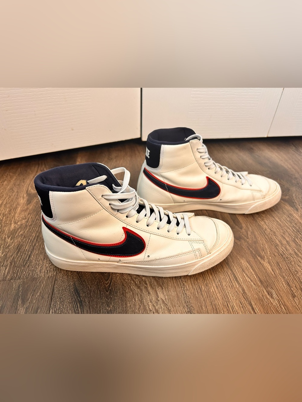 Nike Blazer '77 Vintage Mid City Pride Chicago (CD9318-100) Men's Size 9.5 Usa